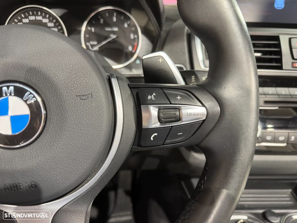 BMW 220 d Cabrio LIne Luxury Auto - 28