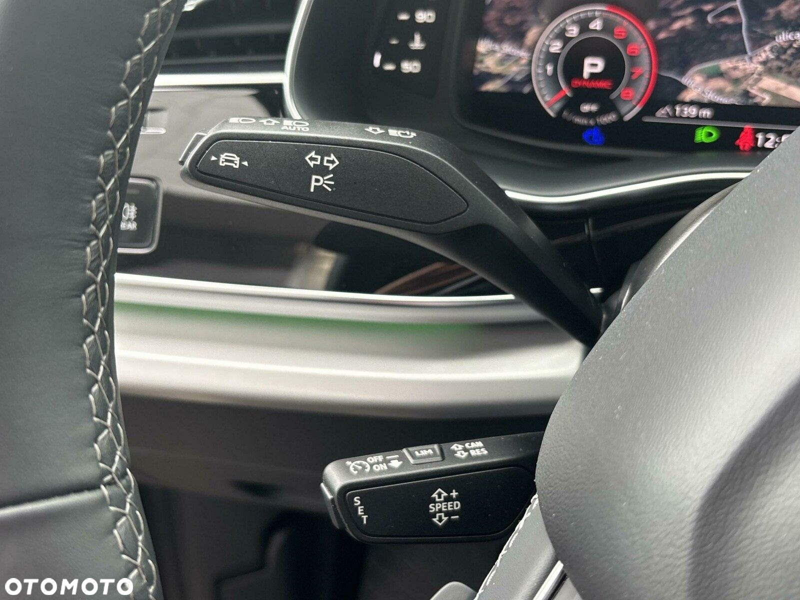 Audi Q8 - 12