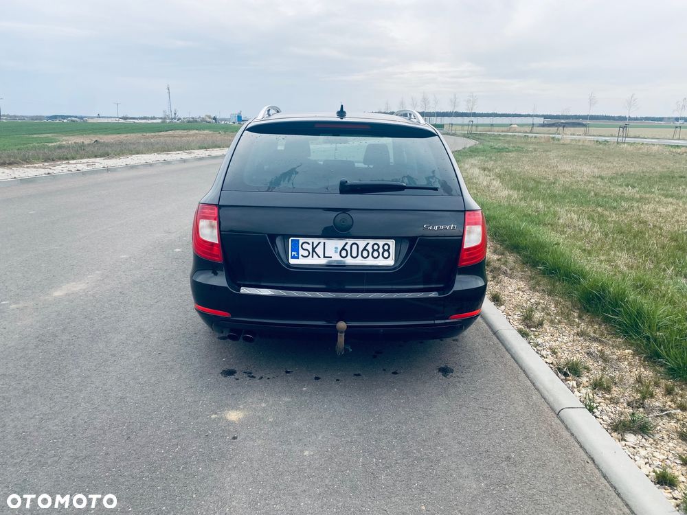 Skoda Superb 2.0 TDI PD DSG Comfort - 5