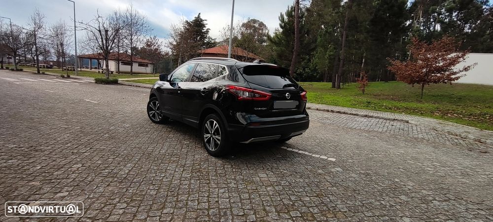 Nissan Qashqai 1.5 dCi N-Connecta Business - 11