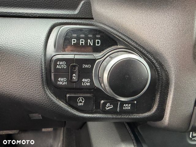 RAM 1500 5.7 Crew Cab Bighorn - 14