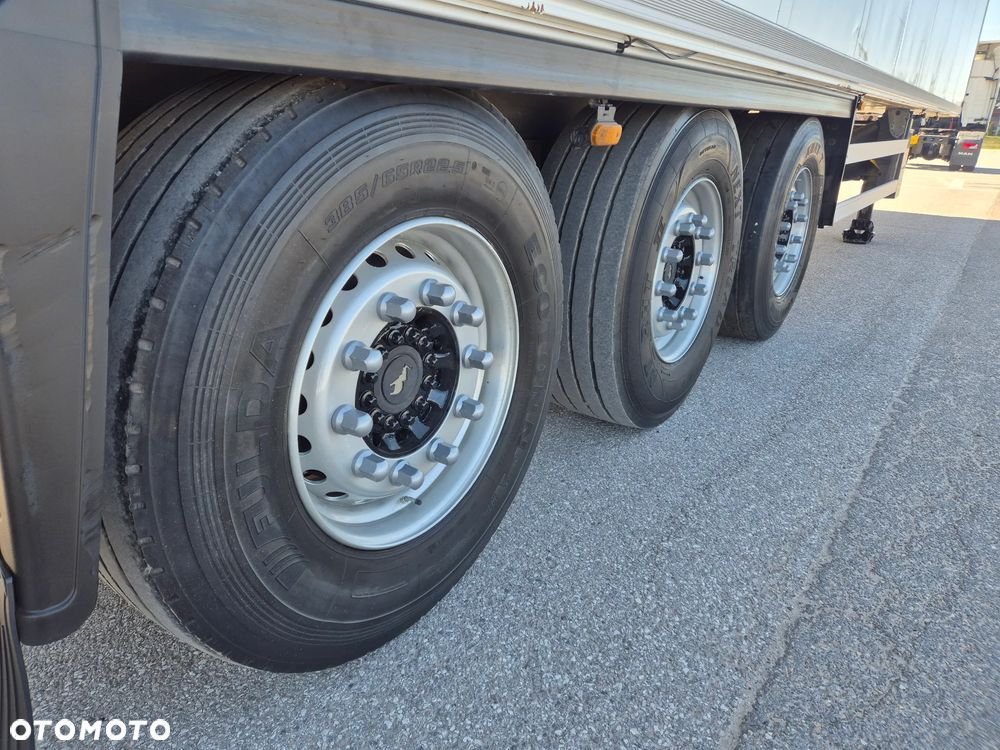 Schmitz Cargobull CARRIER MAXIMA 1300 / WINDA / DOPPEL STOCK / ŚCIANA GRODZIOWA / KWIATÓWKA / BELKI / PODNOSZONA OŚ / z Niemiec / TOP STAN 2011/ CARRIER CHŁODNIA CHLODNIA LODÓWKA PODWÓJNY ZAŁADUNEK PIĘTROWA - 21
