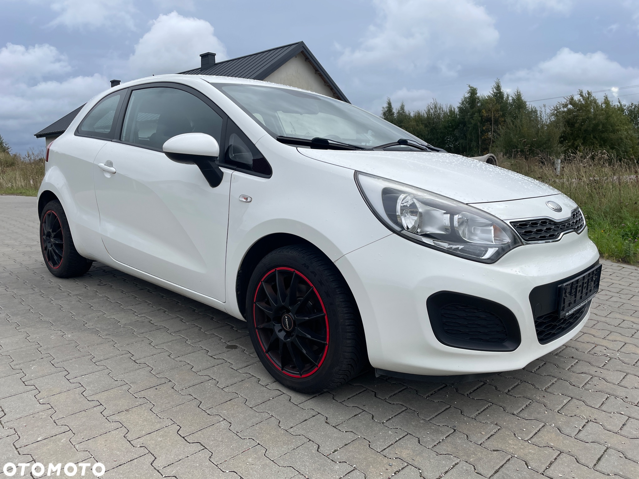 Kia Rio 1.2 Dream Team Edition - 3