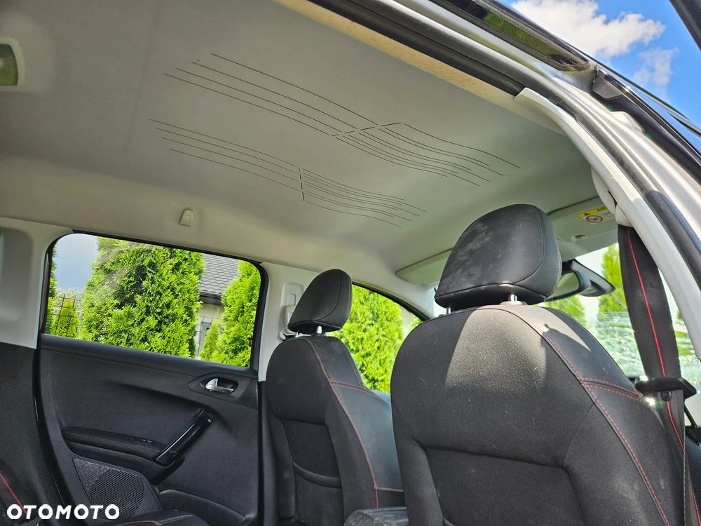 Peugeot 2008 PureTech 110 Stop&Start EAT6 GT-Line Edition - 10