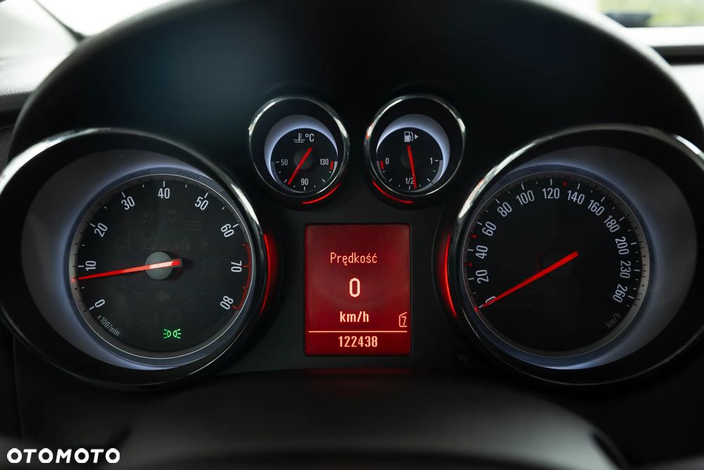 Opel Astra IV 1.4 T Cosmo S&S - 11