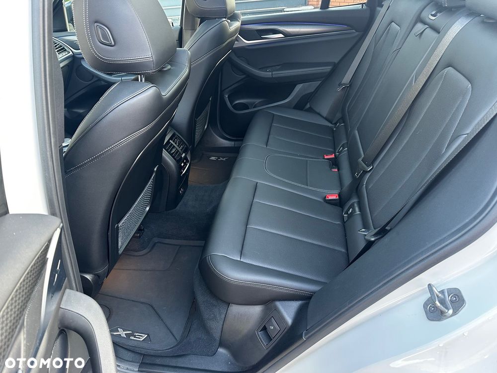 BMW X3 - 18