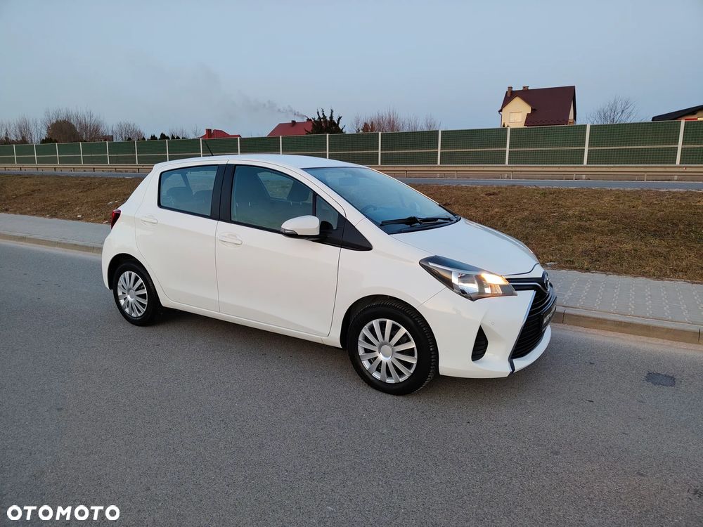 Toyota Yaris 1.33 Active EU6 - 23