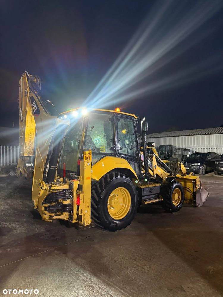 Caterpillar 432F - 4