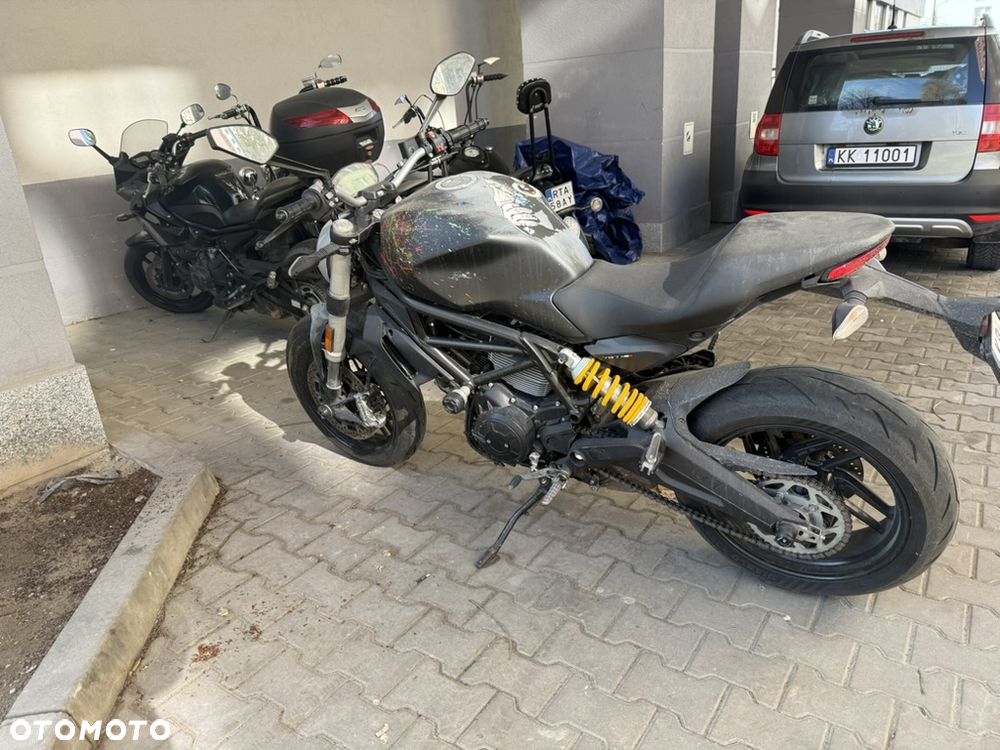 Ducati Monster - 7