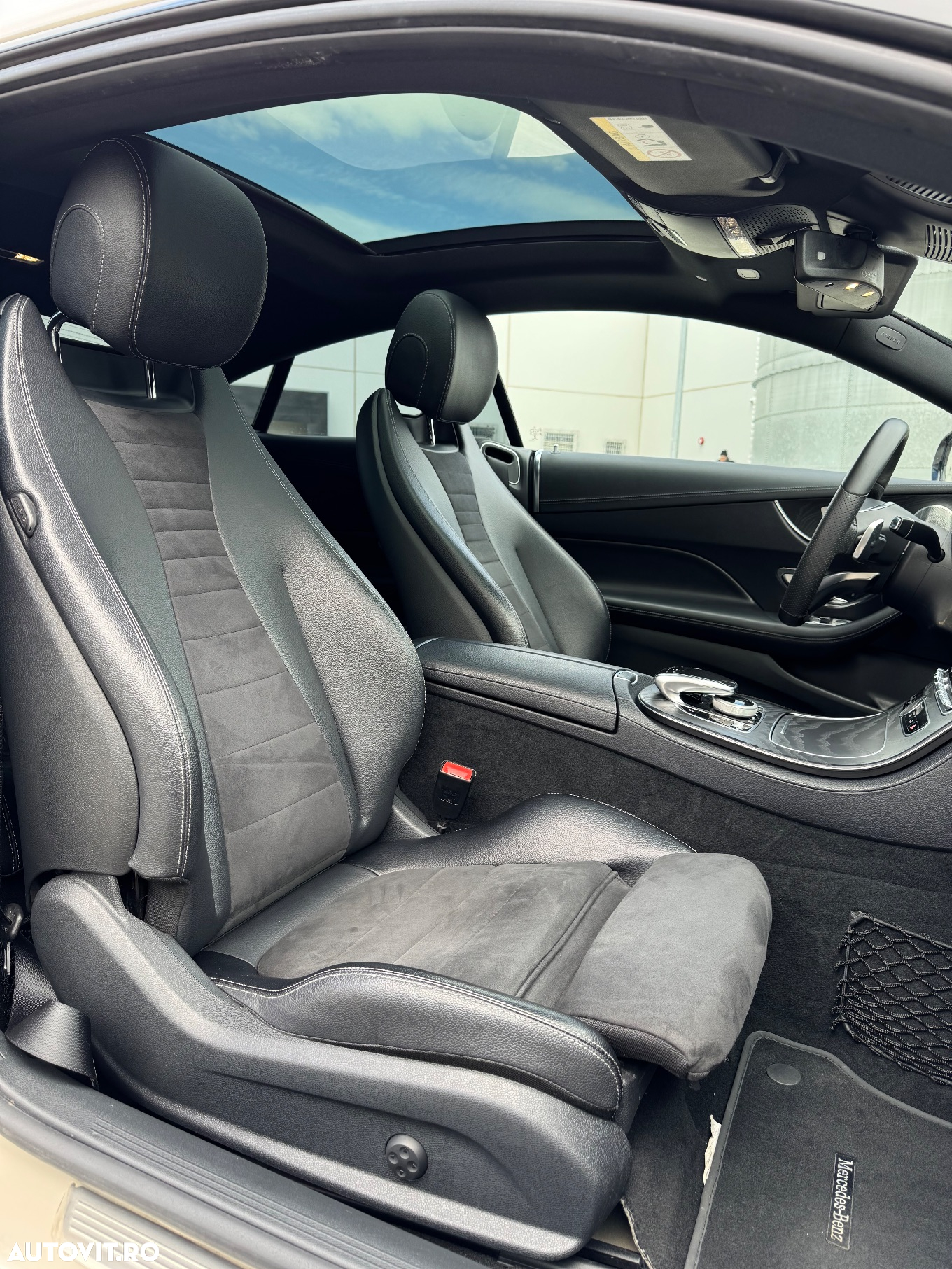Mercedes-Benz E 220 d 4MATIC Cabrio - 6