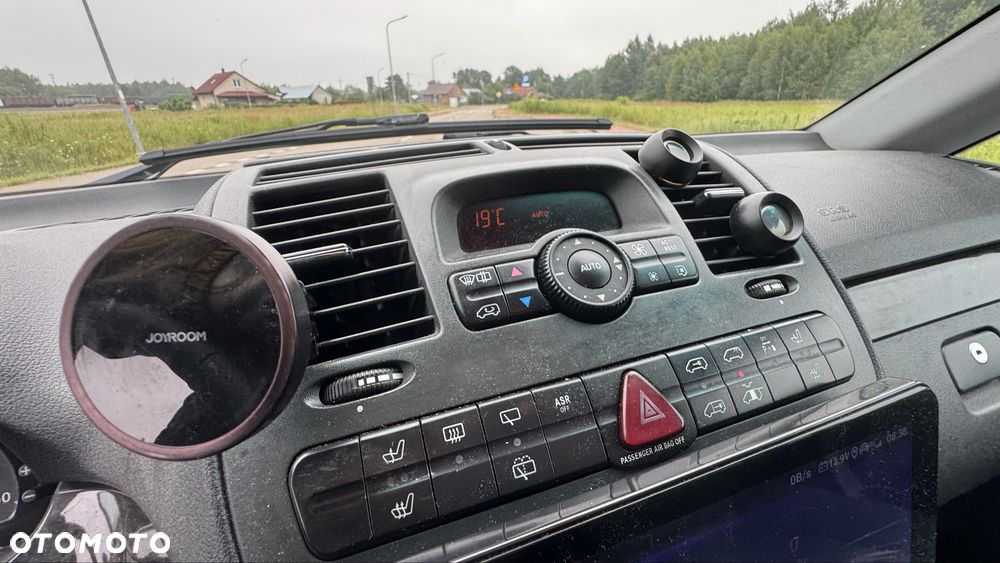 Mercedes-Benz Viano - 8