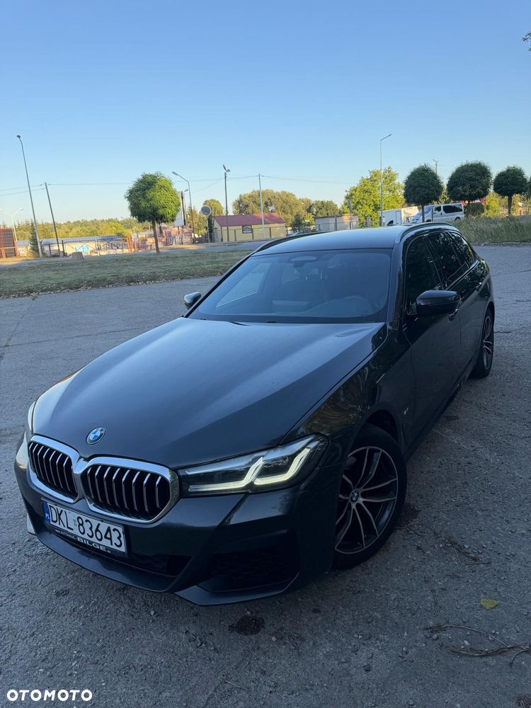 BMW Seria 5 520d xDrive M Sport Edition - 1