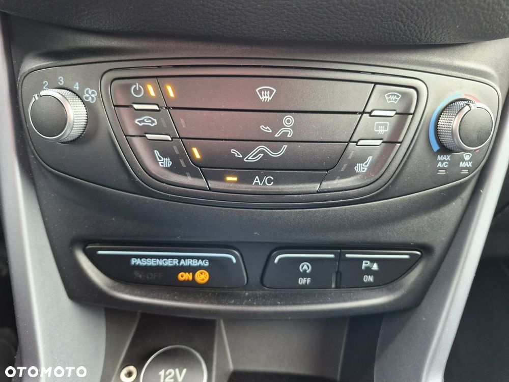 Ford B-MAX - 27