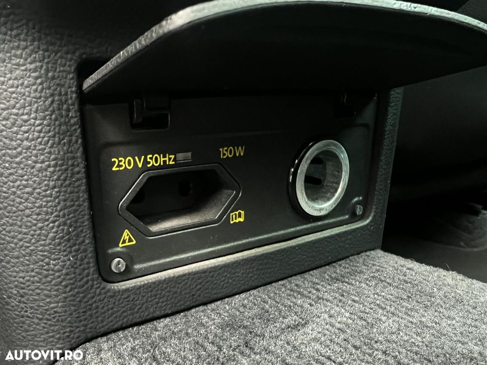 Volkswagen Passat - 27
