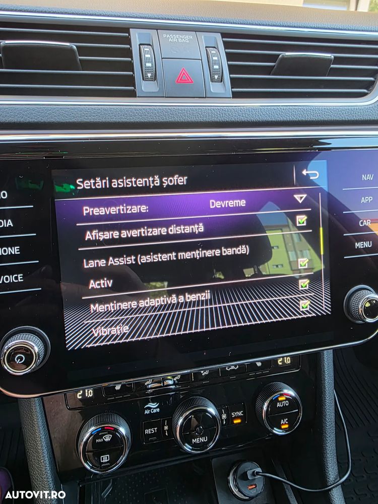 Skoda Superb 2.0 TDI DSG Style - 17