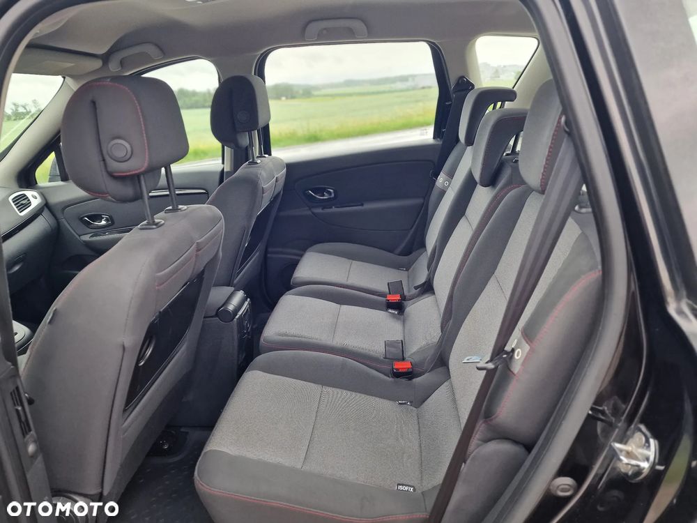 Renault Scenic dCi 110 Xmod Paris - 20