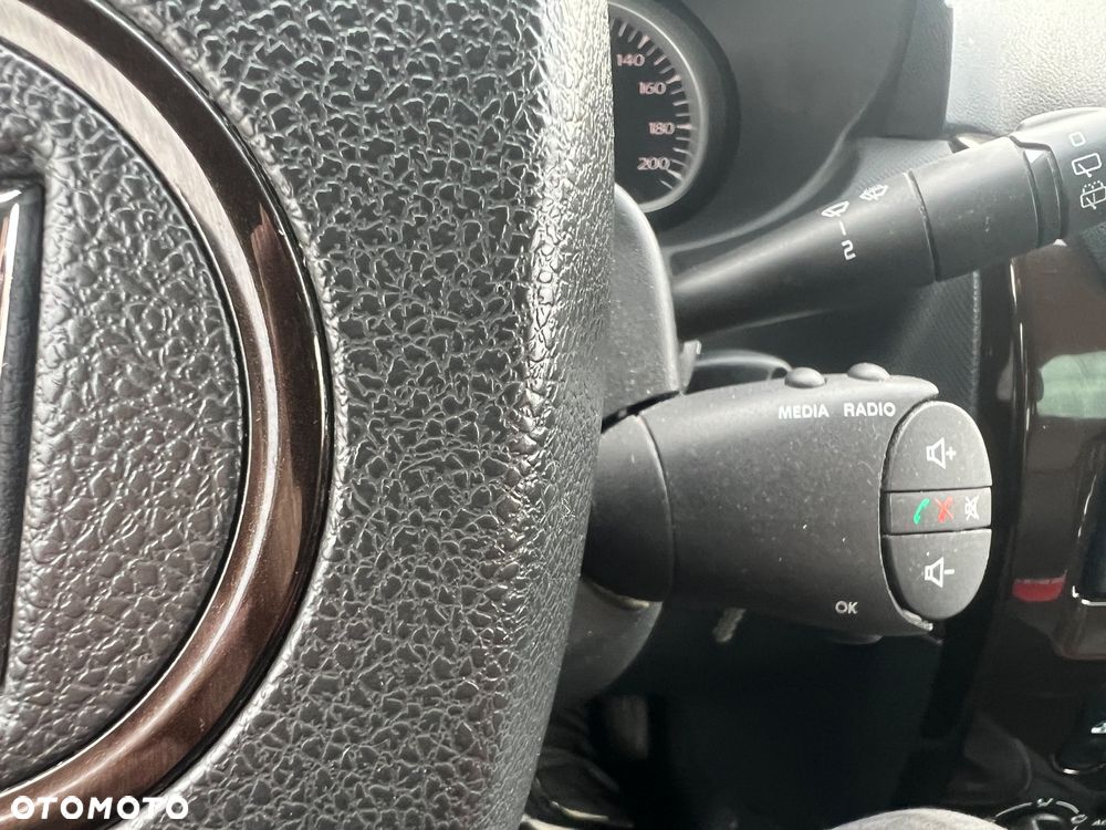 Dacia Duster 1.6 16V 4x2 Essentiel - 5