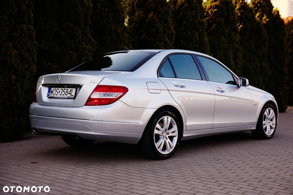Mercedes-Benz Klasa C 220 CDI 7G-TRONIC Avantgarde Edition - 7