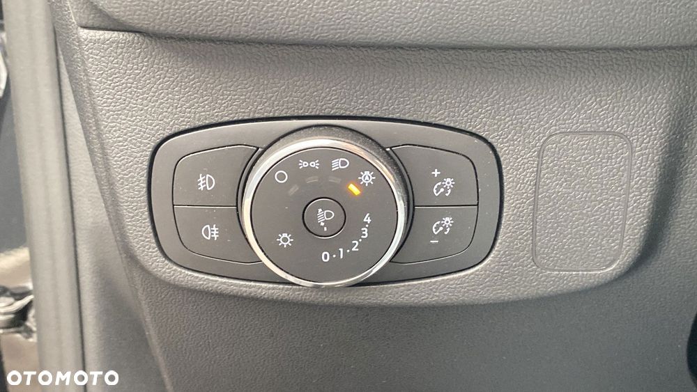 Ford Focus 1.0 EcoBoost mHEV Titanium X - 22
