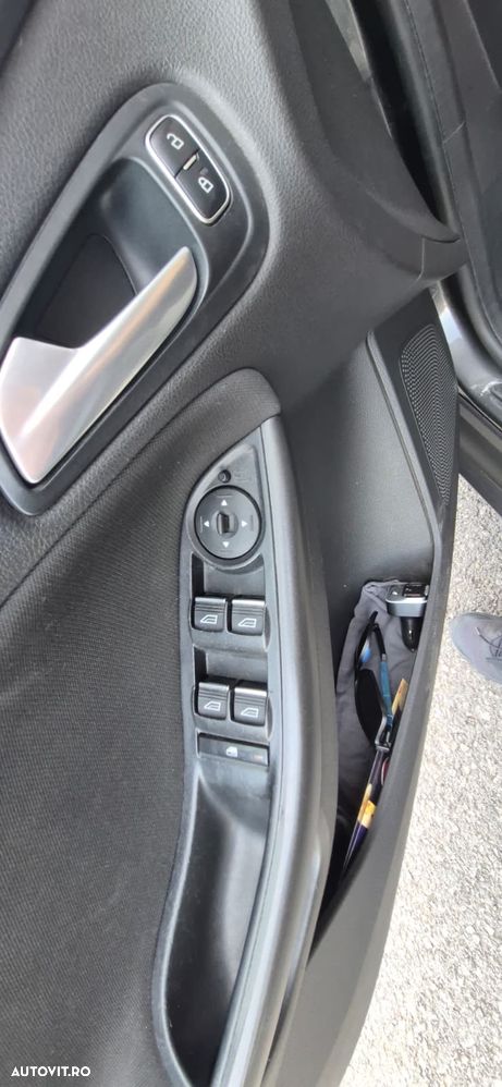 Ford Focus 1.5 TDCi Trend - 13