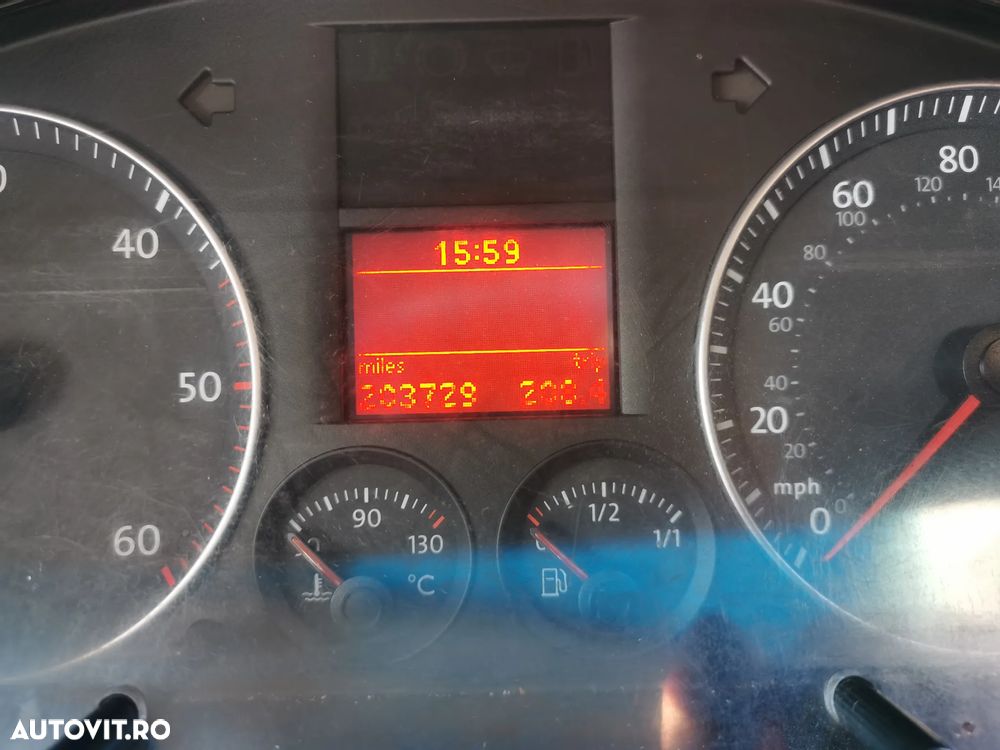 Volkswagen Touran 1.9 TDI DPF Conceptline - 5