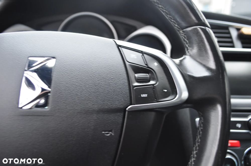 DS Automobiles DS 4 Crossback - 14