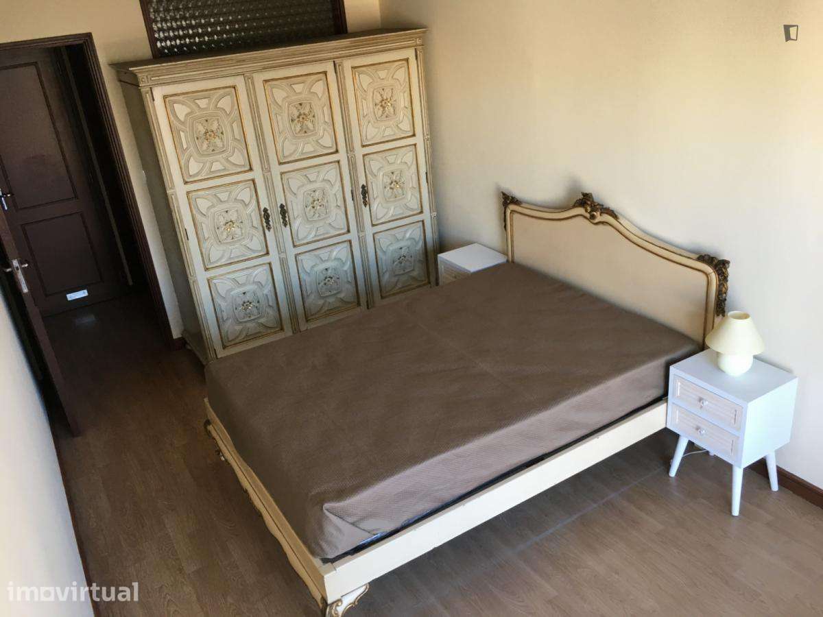 Apartamento com 1 quartos - localizado em Cedofeita Porto - Grande imagem: 4/9