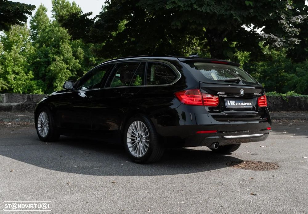 BMW 320 d xDrive Line Luxury - 7