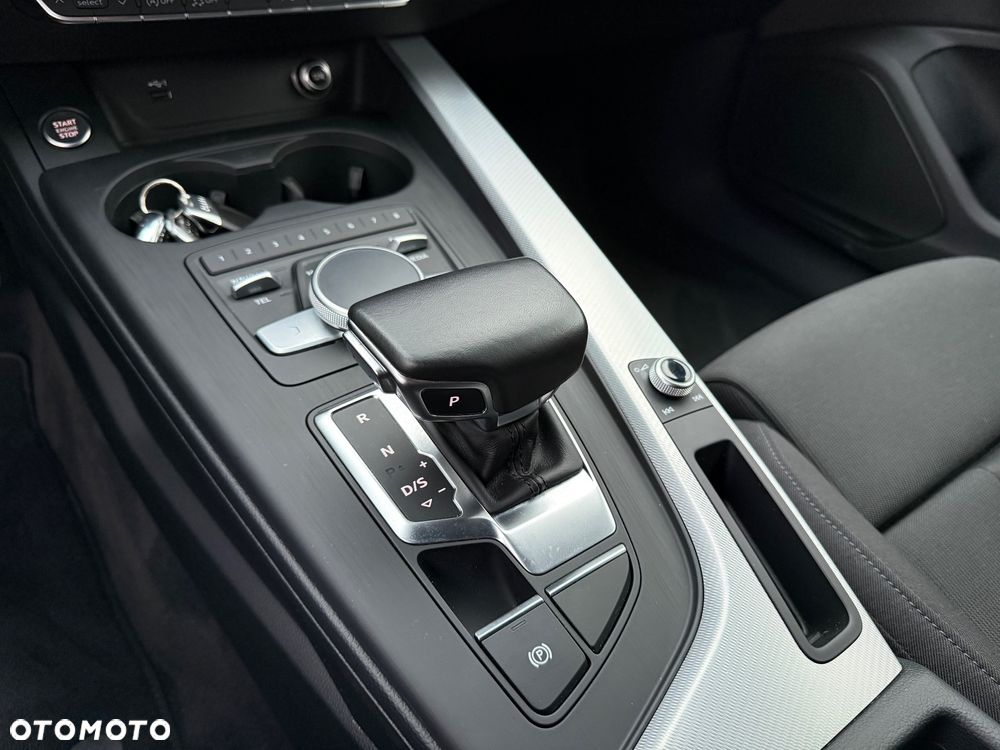 Audi A4 Avant null - 19