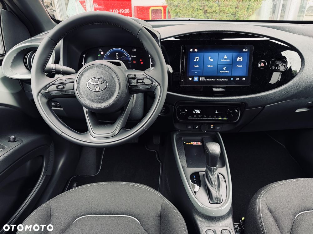 Toyota Aygo X Hybrid 1.5 Style e-CVT - 15