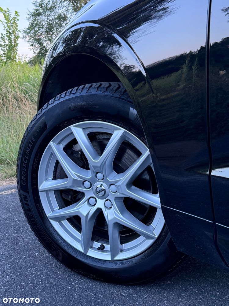 Volvo XC 60 D3 Drive-E Momentum - 19