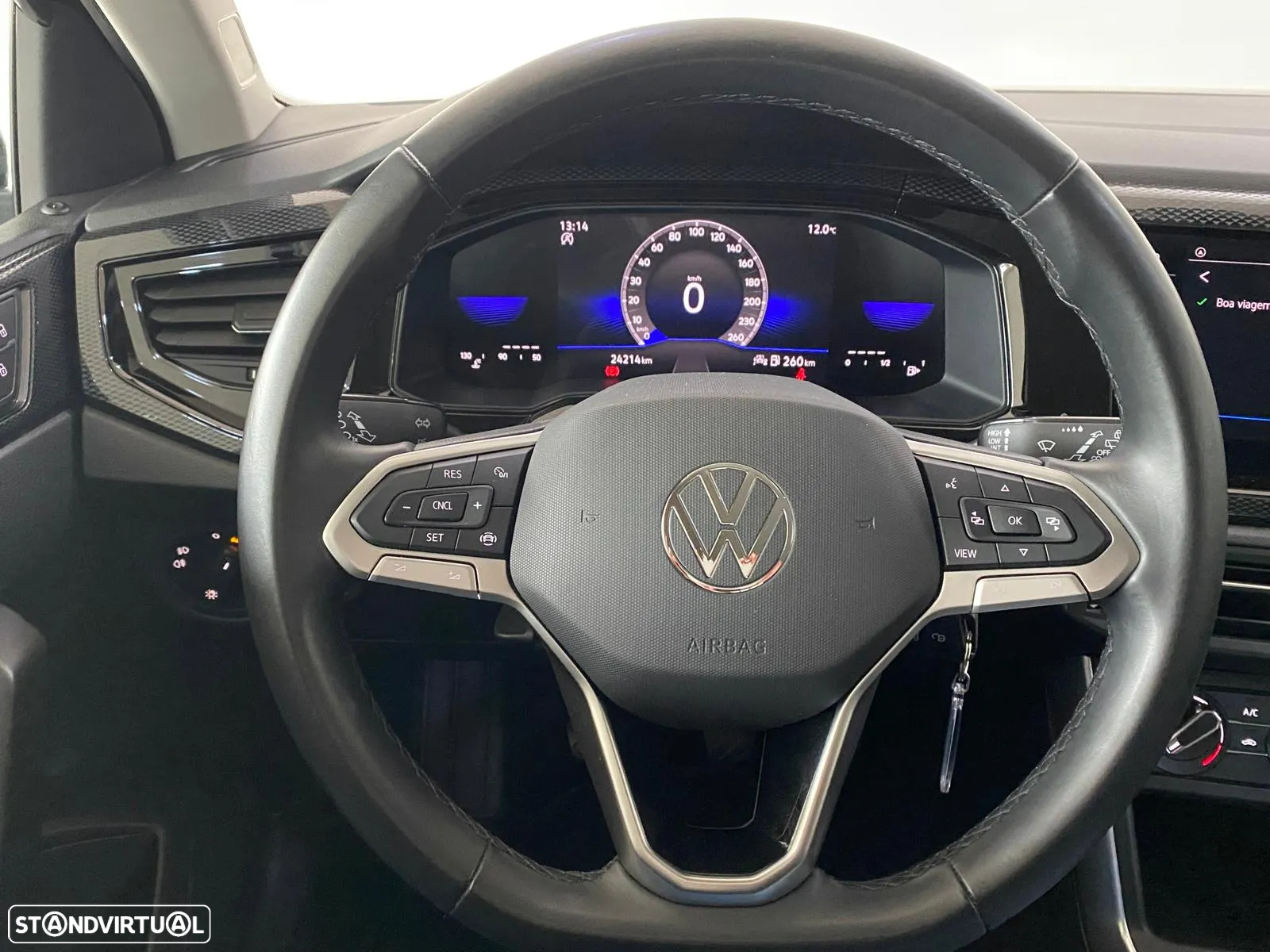 VW Polo 1.0 TSI Urban - 12