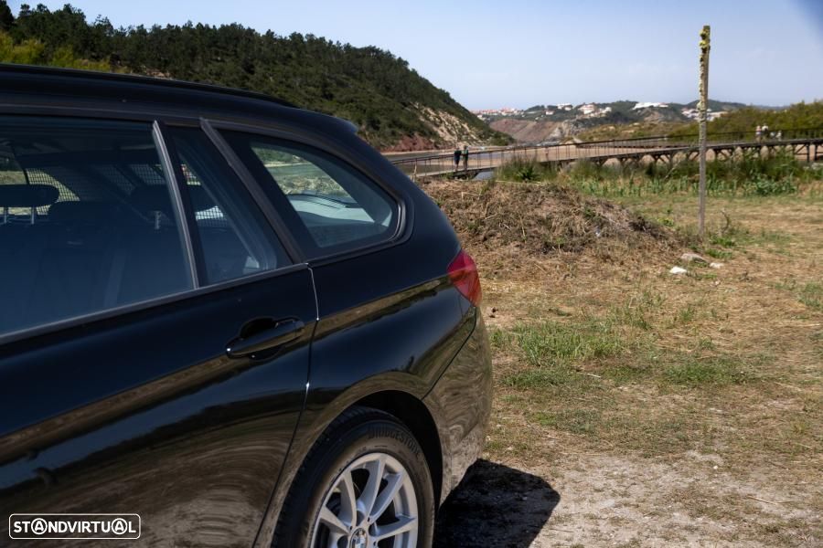 BMW 318 d Touring Auto - 13