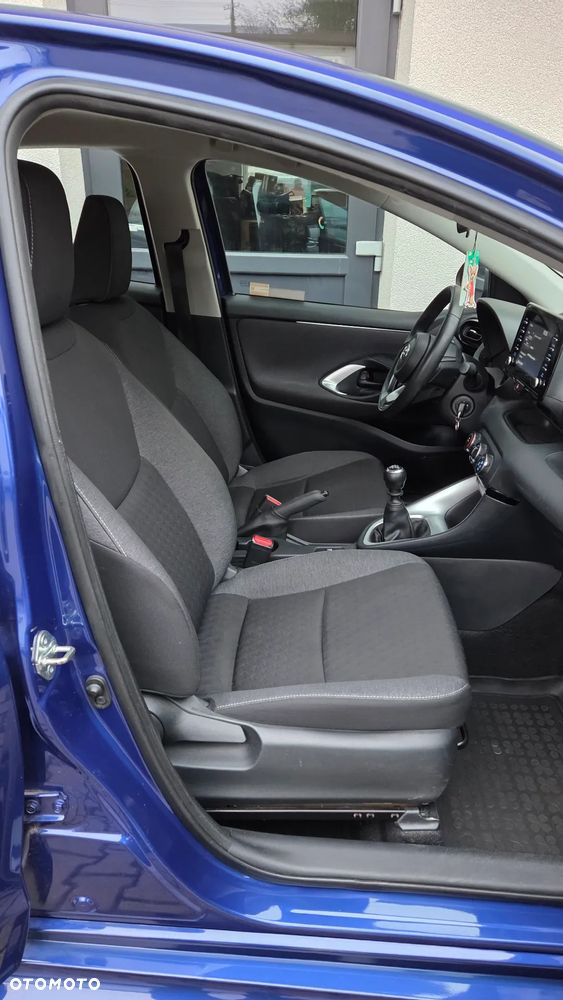 Toyota Yaris 1.5 Comfort - 21