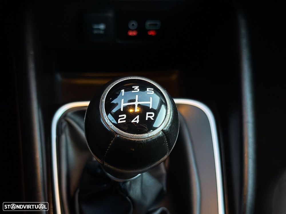 Fiat Tipo 1.3 M-Jet Easy J17 - 16