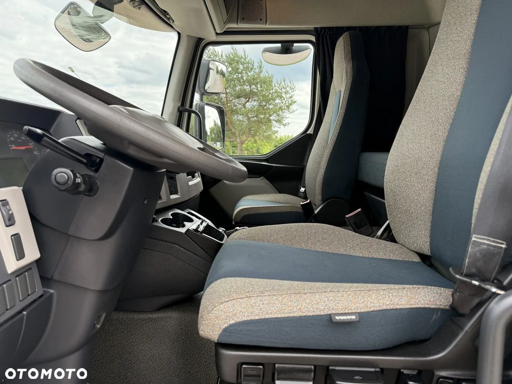 Volvo FL - 14