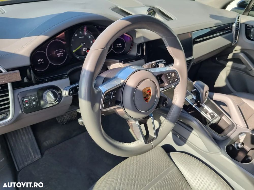 Porsche Cayenne E-Hybrid Tiptronic S - 32
