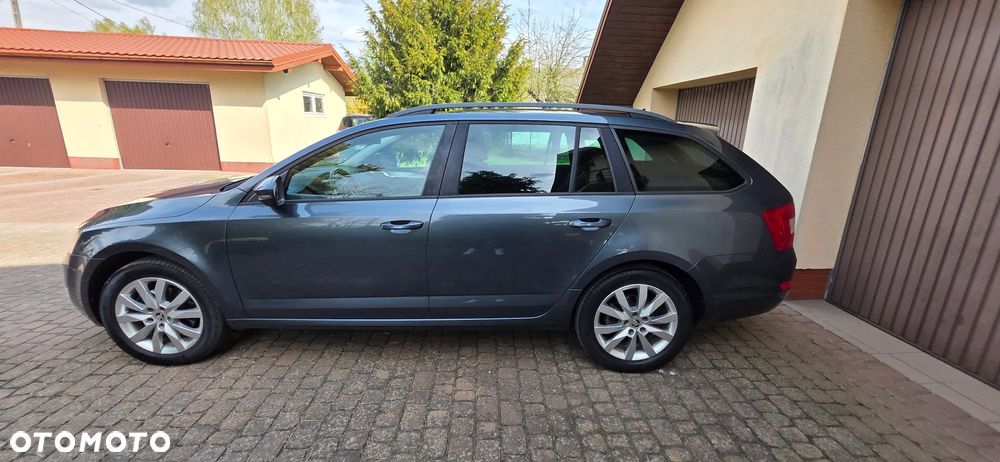 Skoda Octavia 2.0 TDI (Green tec) 4x4 DSG RS - 2