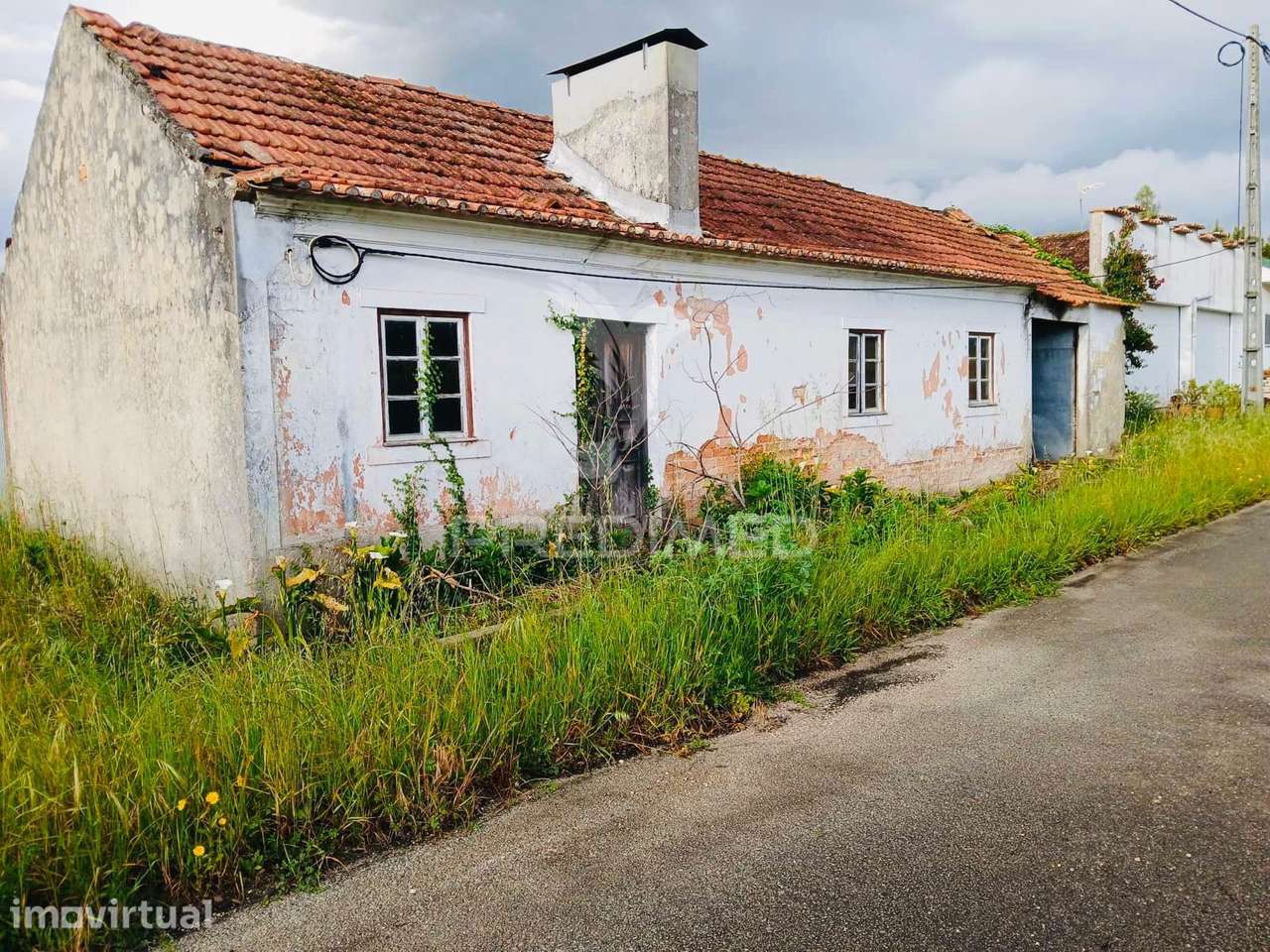 Moradia T3 em Monte Redondo e Carreira, €85.000