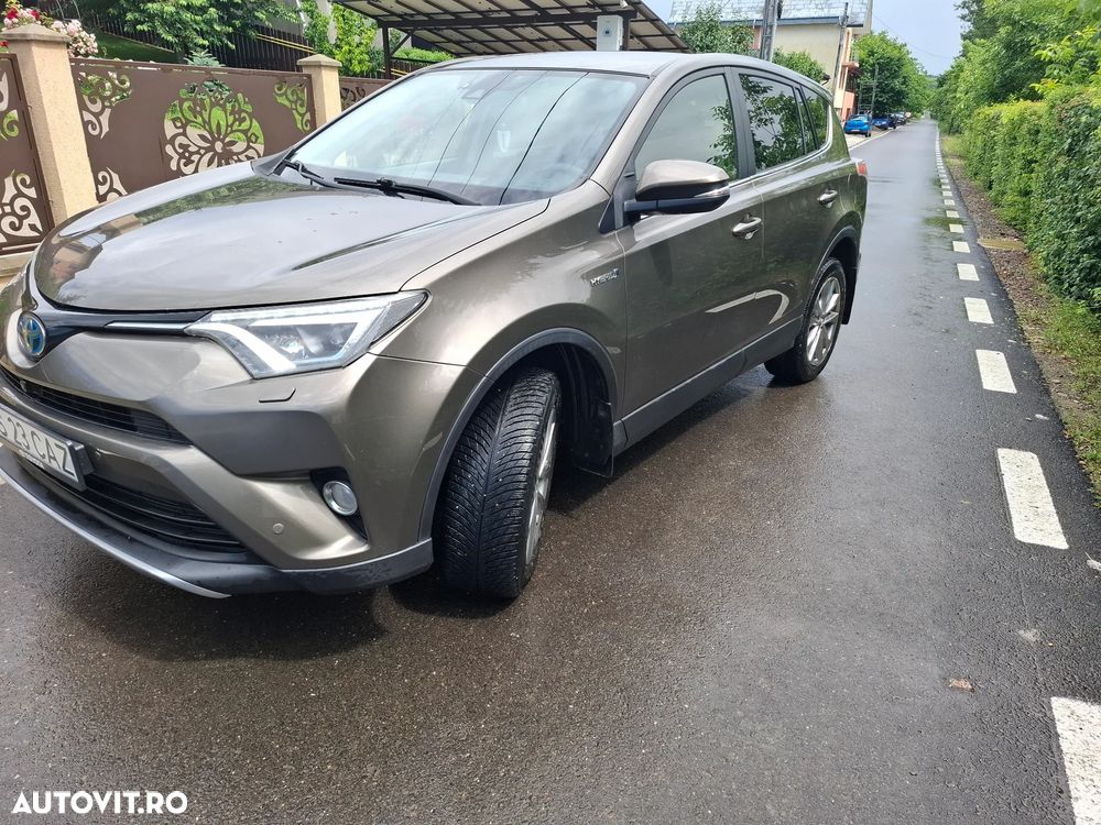 Toyota RAV4 2.5 VVT-i 4x4 Luxury - 1