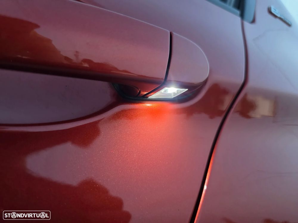 BMW 330 e iPerformance Pack M Shadow - 37