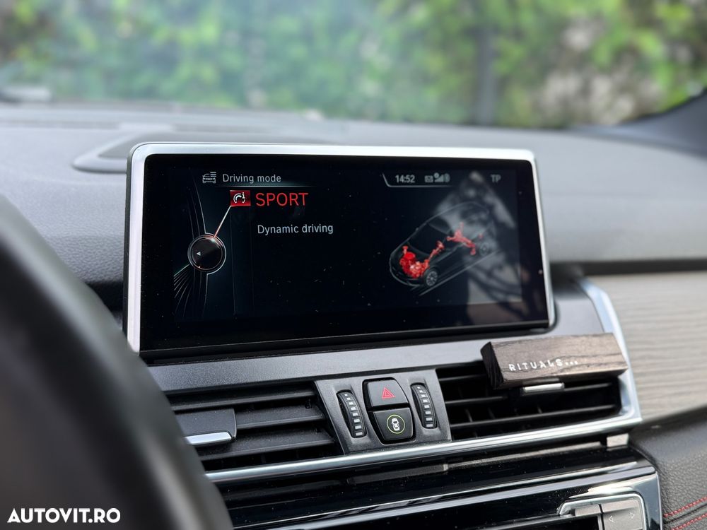 BMW Seria 2 218d - 28