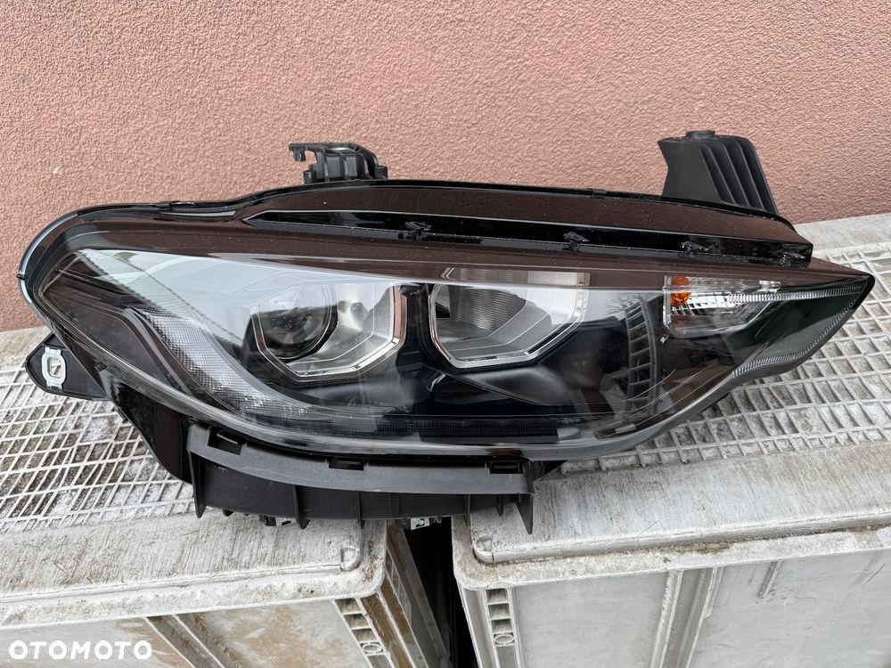 Lampa przednia FIAT TIPO II XENON LED PRAWA EUROPA ORYGINALNA AL MOPAR - 1
