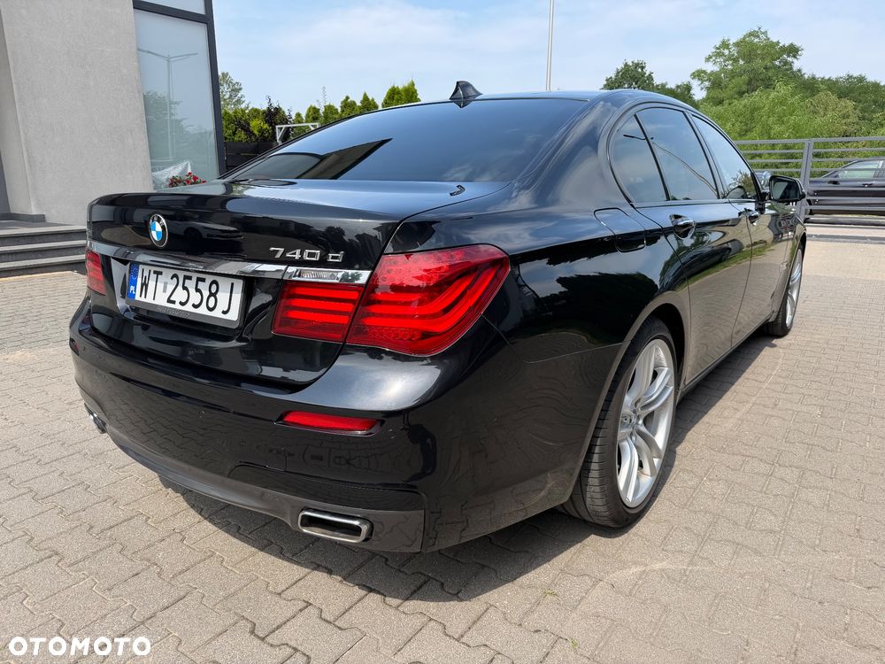 BMW Seria 7 740d xDrive - 3