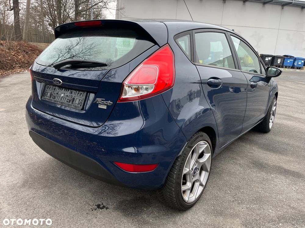 Ford Fiesta 1.1 Trend - 27