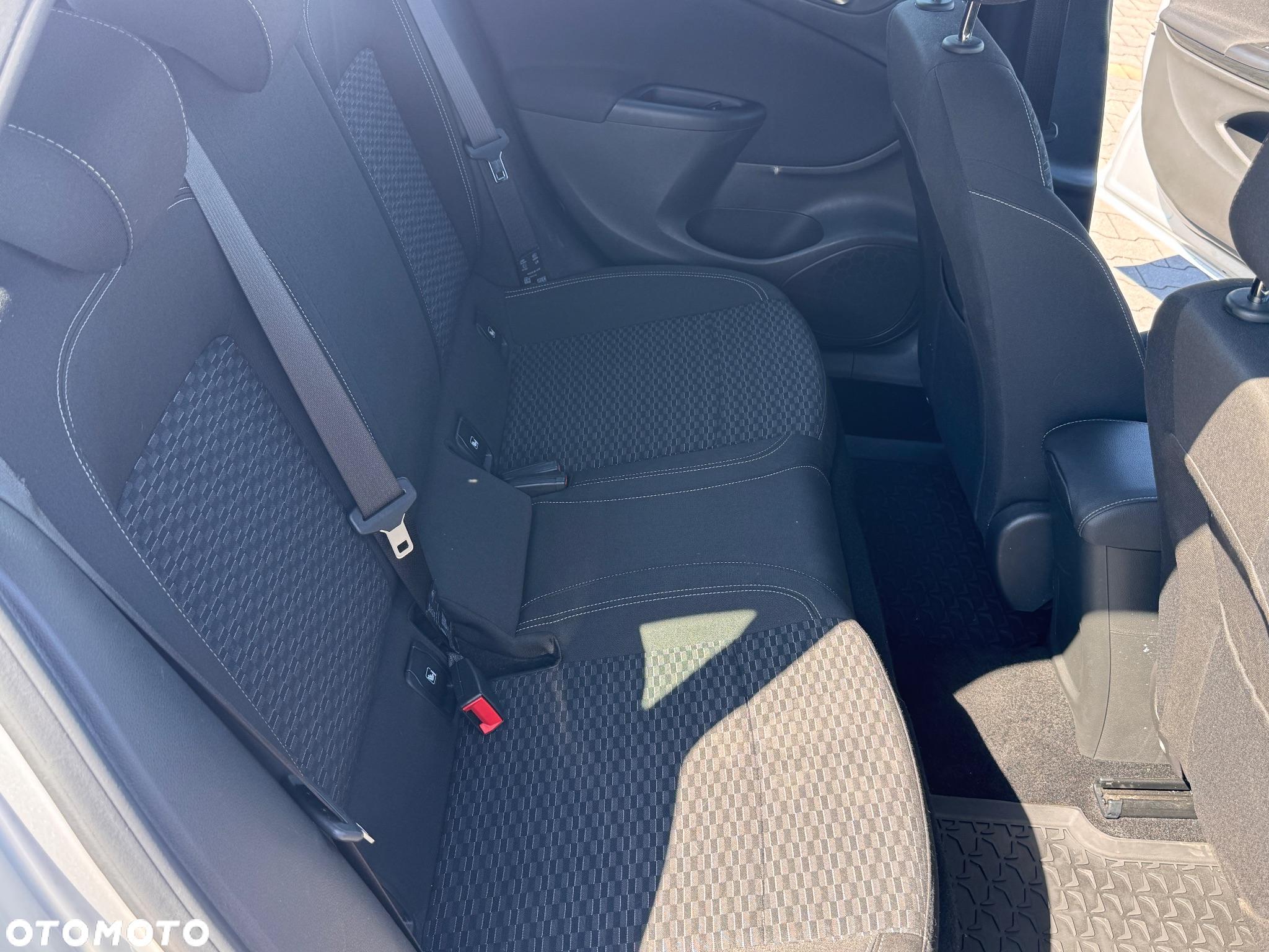 Opel Astra V 1.6 CDTI Elite S&S - 14