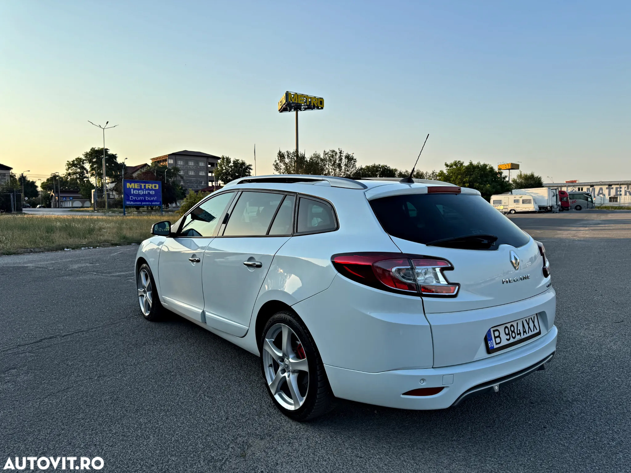 Renault Megane Grandtour TCe 190 Start & Stop GT - 15