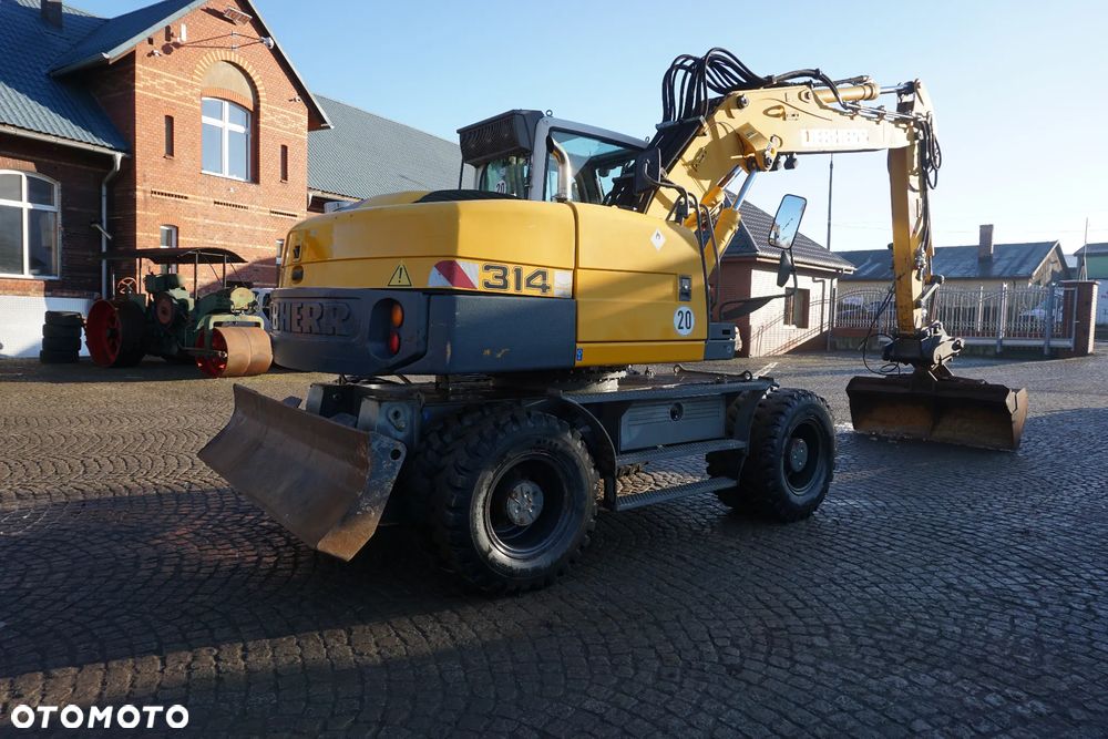 Liebherr A 314 Litronic - 3