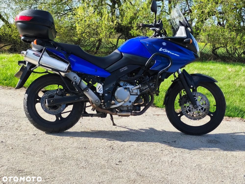 Suzuki V-STROM - 8