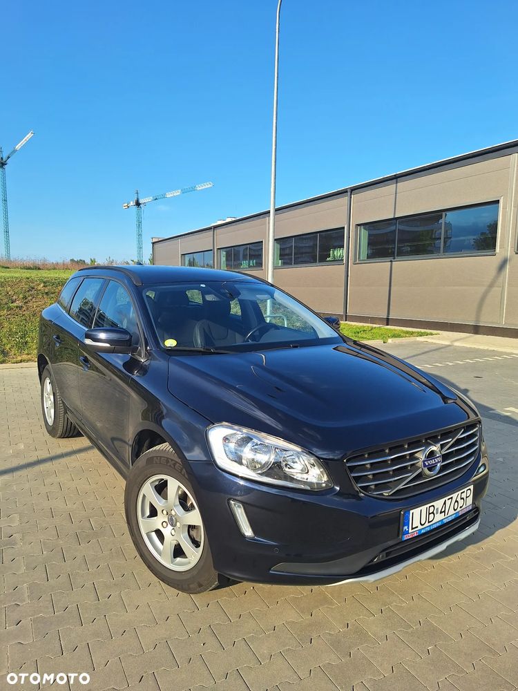 Volvo XC 60 D3 Drive-E Momentum - 27